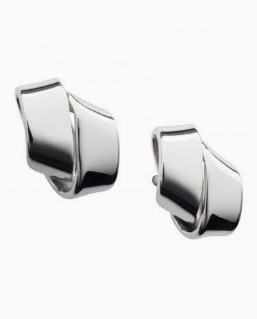 EA18112 LOVE KNOT S/S EARRINGS