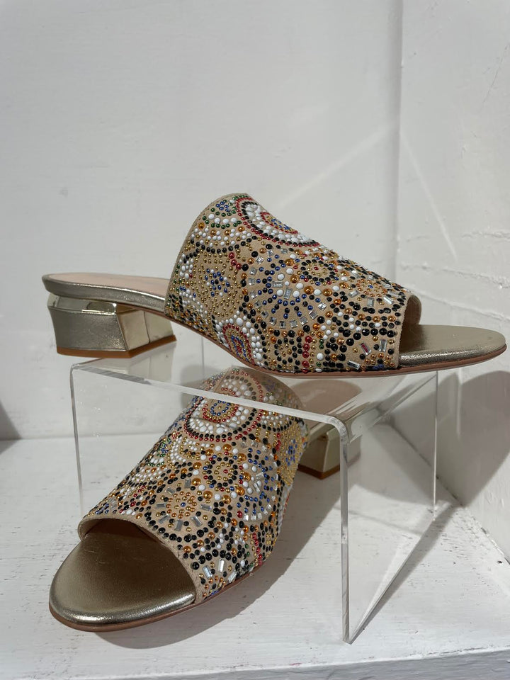 TAMMY SUEDE SHOE BY DJANGO & JULLIETTE