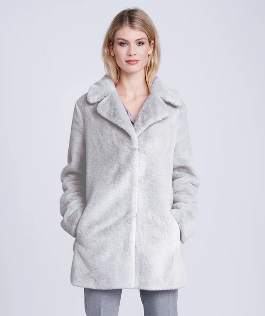 KENNEDY COAT BY PIA ROSSINI